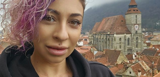 Model - ARUNY findom