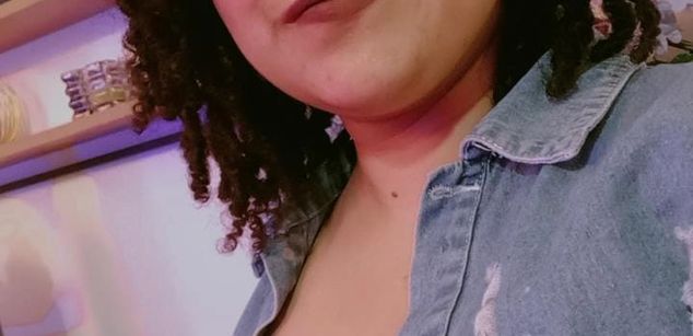 Model - NoaVega young