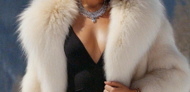 Model - Casiana sexy