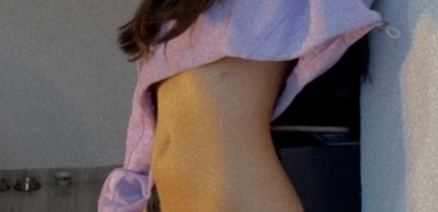 Model - Emiliegolds Latina