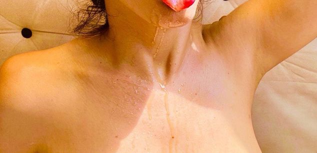 Model - luna rivera vegetables