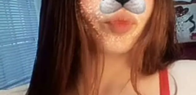 Model - scarleth dance