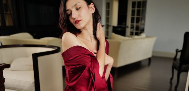 Model - Roxalana cuckold