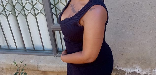 Model - Natasha Milf