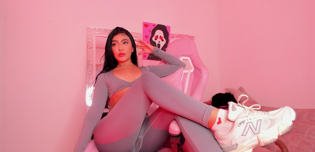 Model - Sussan findom