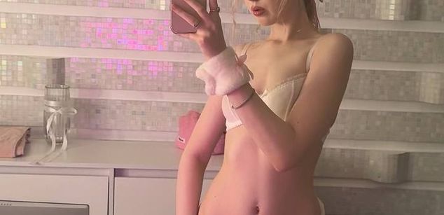 Model - Alice student