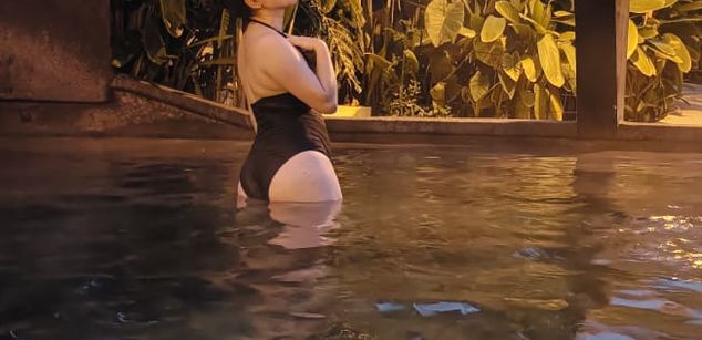 Model - artesana pussy