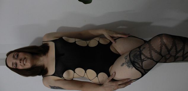 Model - Iberian feet