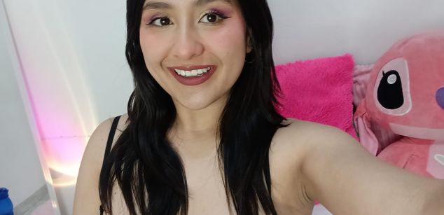 Model - Emma Brookes teen