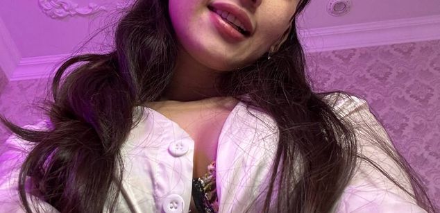 Model - Iris_on_cam squirt