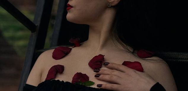 Model - ArishaGlow college