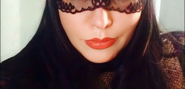 Model - Christie sensual