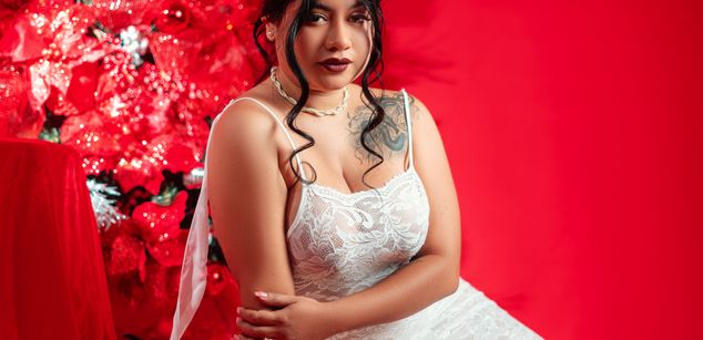 Model - AlexaRiios latina