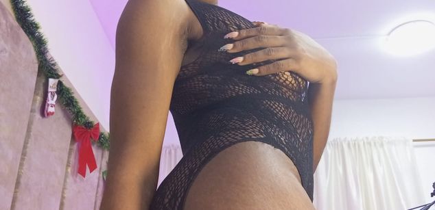 Model - NalaRoux taboo