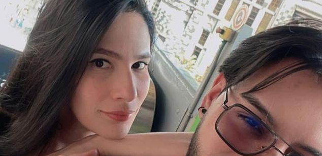 Model - ArianaAndDave humillation