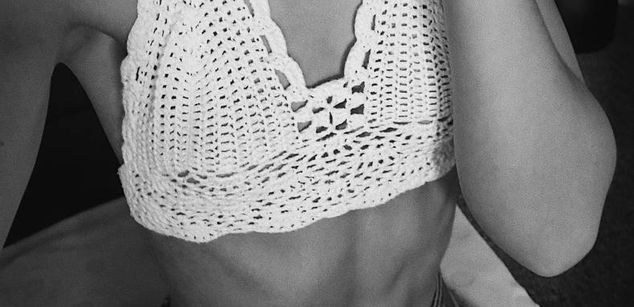 Model - Vivian Evans joi