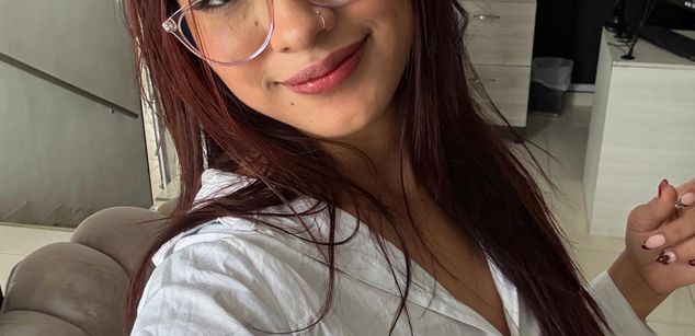 Model - SashaHans 18