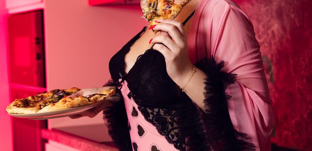 Model - BeckyShine mature