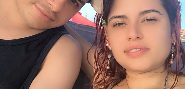 Model - SaraPortsmans mamada