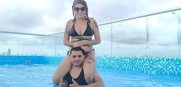 Model - SaraPortsmans mamada