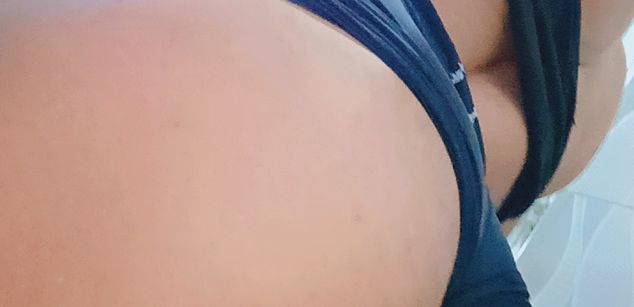 Model - NaughtyslutX Anal