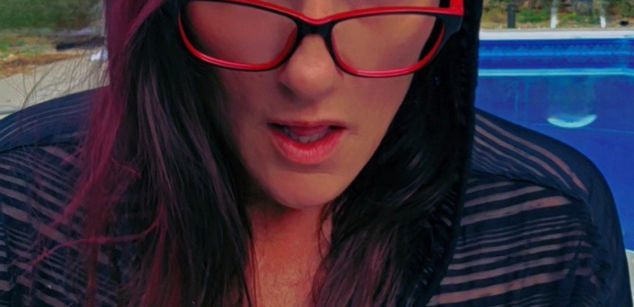 Model - A.J Buttons Mistress