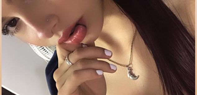 Model - Kim Luna teen