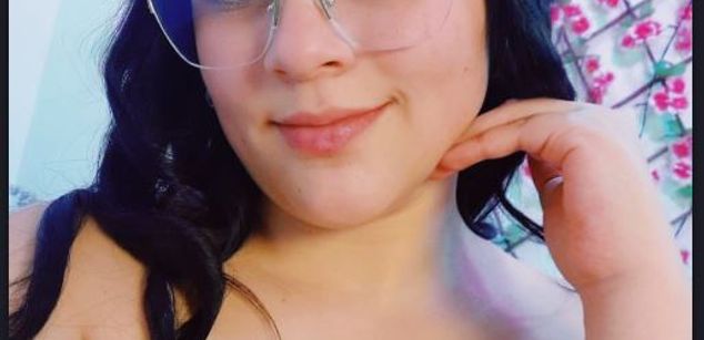 Model - Amy Ferreira bigboobs