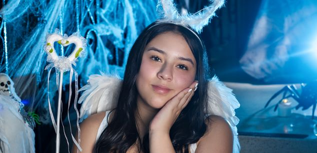 Model - Amy Ferreira bigboobs