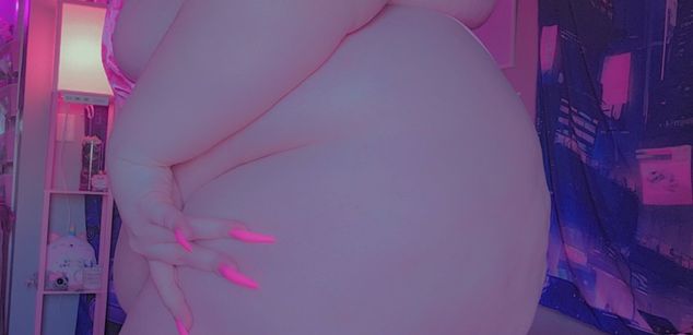 Model - BBW Petal Darling BBW