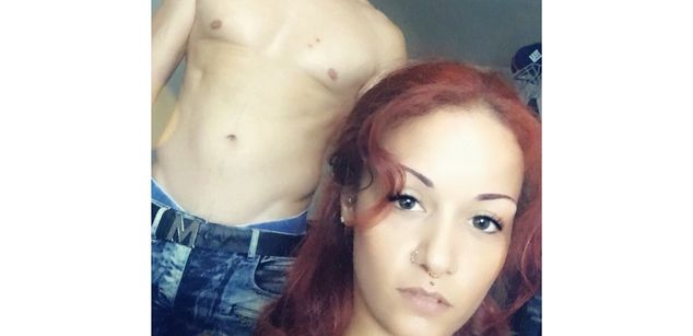 Model - LitOGcouple feet