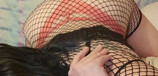 Model - LexieLanierxo Solo