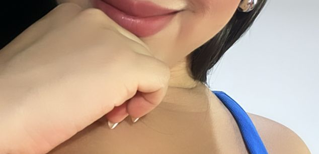 Model - ViviannFerrerr BBC