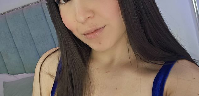 Model - VioletteStarr cum