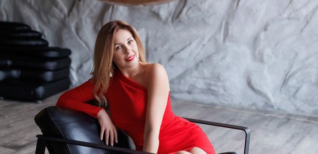 Model - Annet Blonde