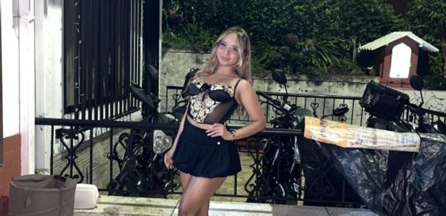 Model - MelanieRoah taboo