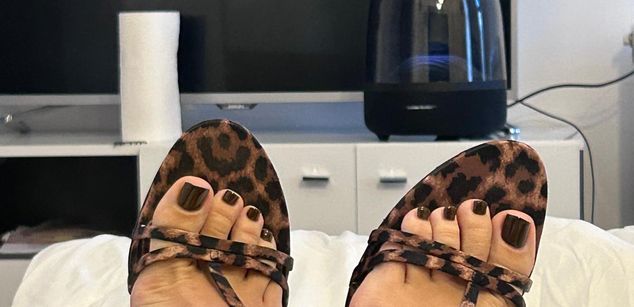 Model - SelennaX findom