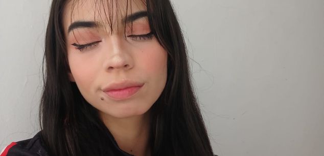 Model - KatherinJohns COLOMBIA