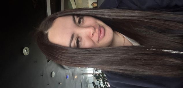 Model - Olechka shaved