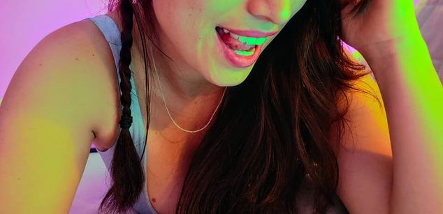 Model - Ckatterine_Ckatt pantyhose