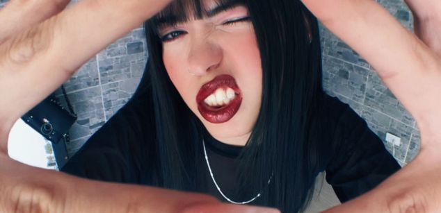 Model - Bad.Dixxxe Dominant