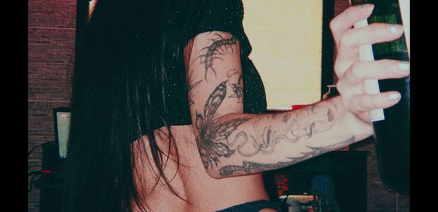 Model - Bad.Dixxxe Dominant