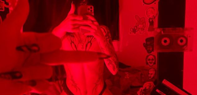 Model - Bad.Dixxxe Dominant