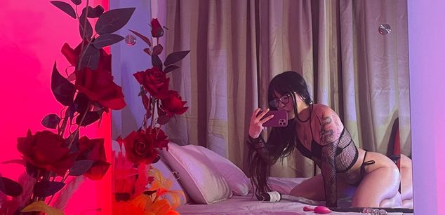 Model - Bad.Dixxxe Dominant