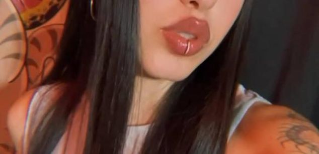 Model - Bad.Dixxxe Dominant