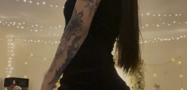 Model - Bad.Dixxxe Dominant