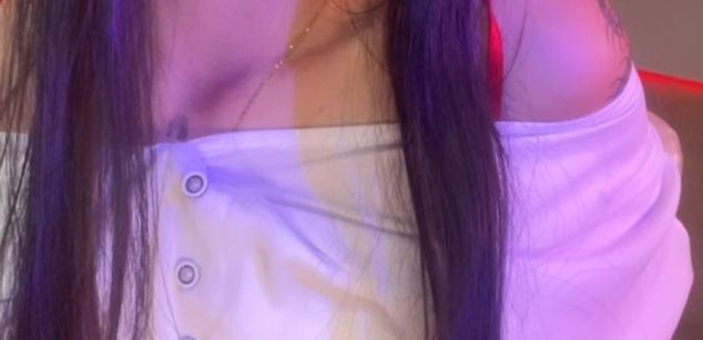 Model - Bad.Dixxxe Dominant