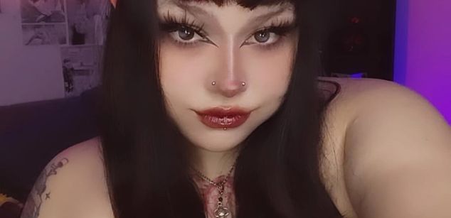 Model - Engel Piercings