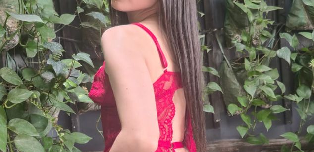 Model - VioletteStarr cum