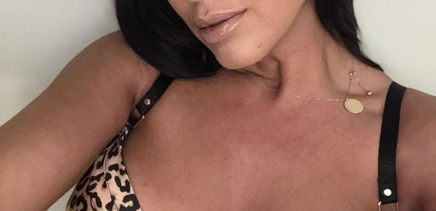 Model - XxMarina cei